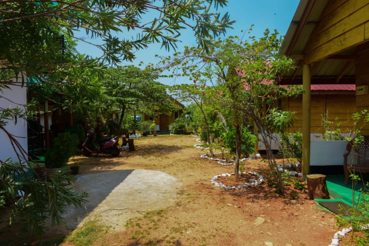 Sunntop Cabana Trincomalee Kültér fotó